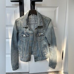 Aritzia Denim jacket with studs XS